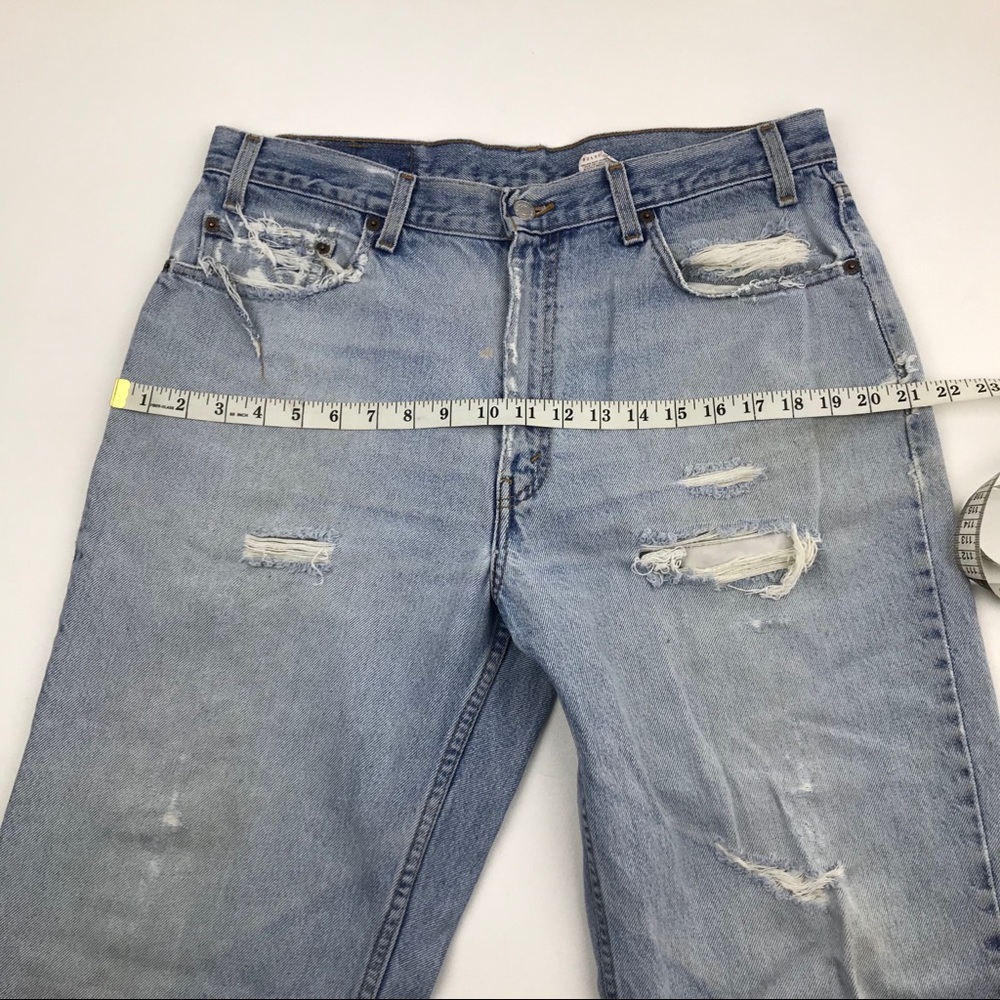 Vintage Levi’s 550 High Waist wedgie fit Jeans - Picture 4 of 7